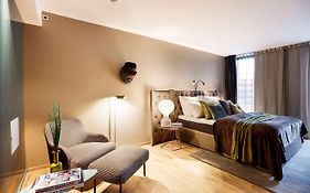 Clarion Hotel The Hub